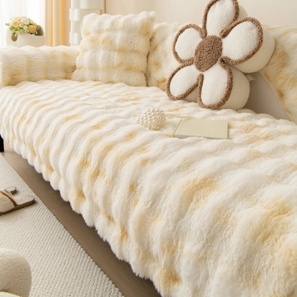 Thicken Imitation Rabbit Fur Plush Sofa Slipcover Non-slip Soft Sofa Towel Couch Cushion Cover for Living Room Modern Home Decor