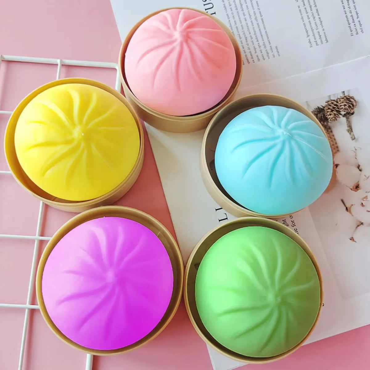 1PC Dumpling Stress Balls Fidget Sensory Toy Simulation Food with Little Steamer Squeeze Dough Ball Stress Relief Hand Toy