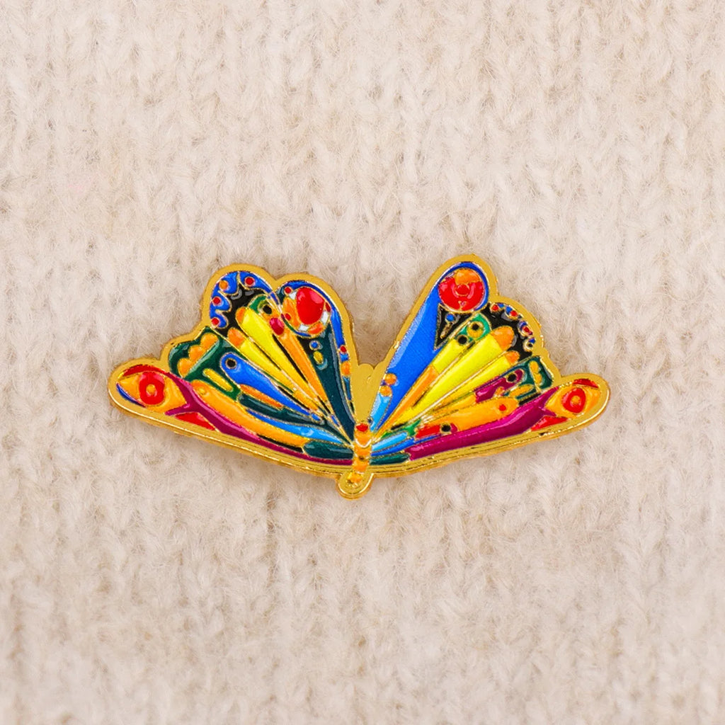 Colorful Caterpillar Butterfly Enamel Pins Animals Brooch Lapel Pin Badge on Backpack Clothing Accessories Fashion Jewelry Gifts