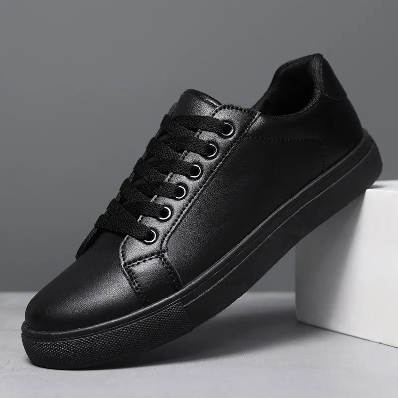 Hot Men's Casual Shoes Leather Sneakers Fashion White Black Male Vulcanized Shoes Non-slip Soft Men Shoes Lightweight Flat Shoe