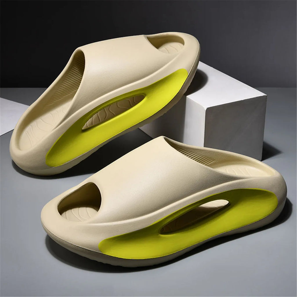 Summer Women Men Super Soft Super Fire Non-slip New Beach Slippers Wear-resistant Trendy Fashion All-match Comfort Summer Main