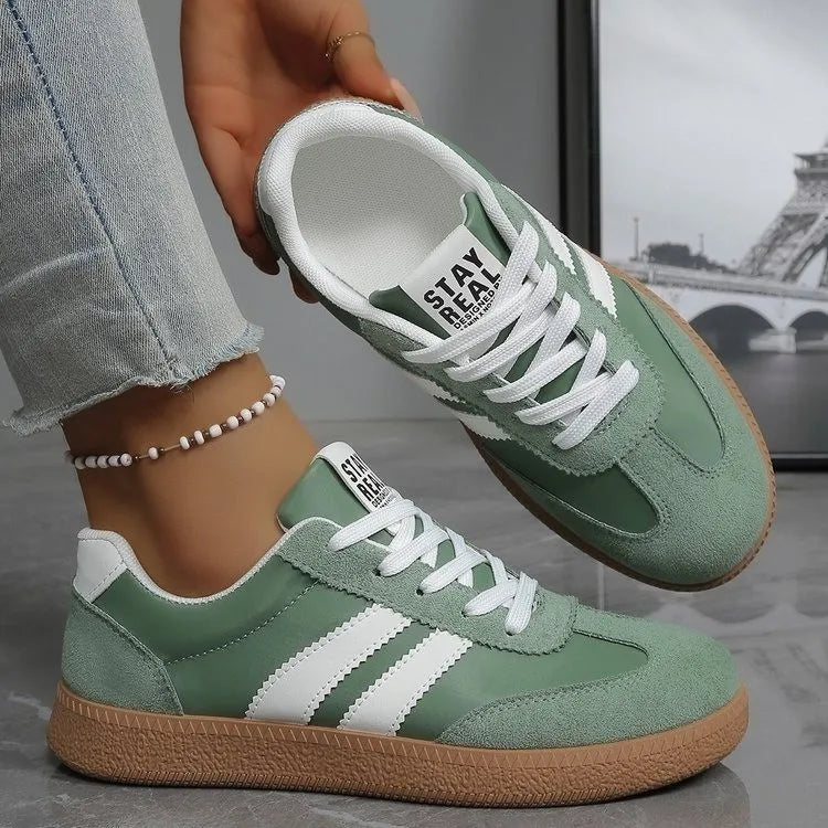 2026 New Designer Sneakers for Women Casual Patchwork Leather Sneakers Women Outdoor Casual Comfortable Ladies Shoe