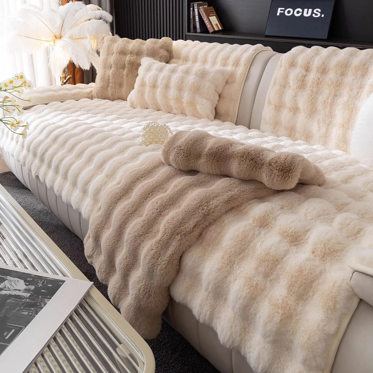 Thicken Imitation Rabbit Fur Plush Sofa Slipcover Non-slip Soft Sofa Towel Couch Cushion Cover for Living Room Modern Home Decor